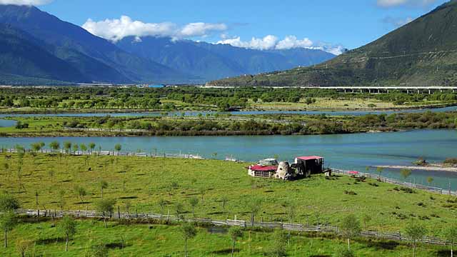 川藏线自驾租车旅游路线推荐-川藏线自驾旅游最佳线路
