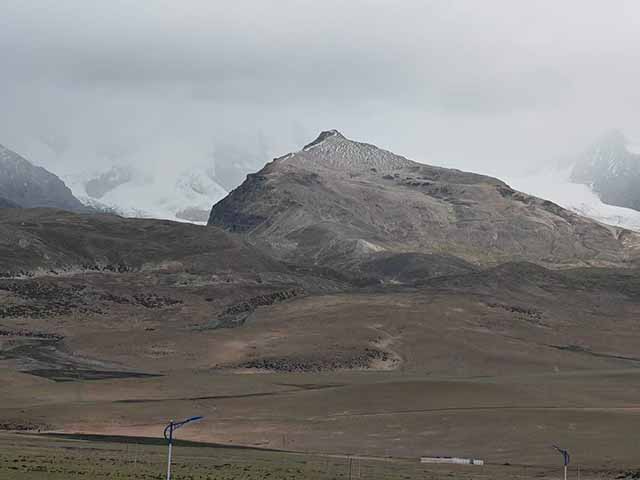 念青唐古拉山